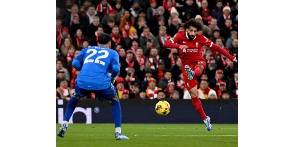 Taistelu kärjestä, kova taistelu Liverpoolin ja Arsenalin välillä